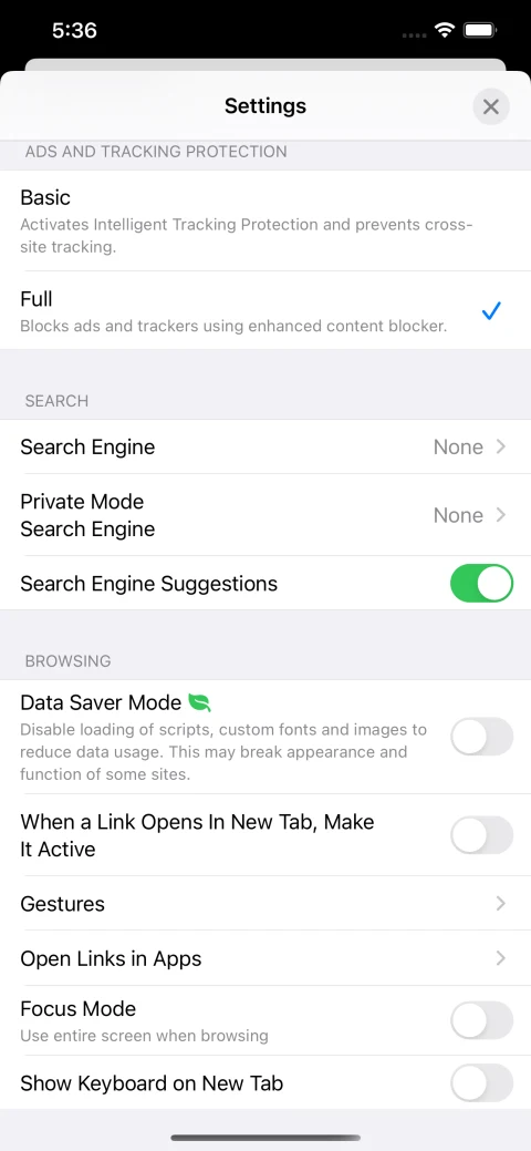 Orion iPhone settings for tracker blocking, search, data saving and browsing controls.