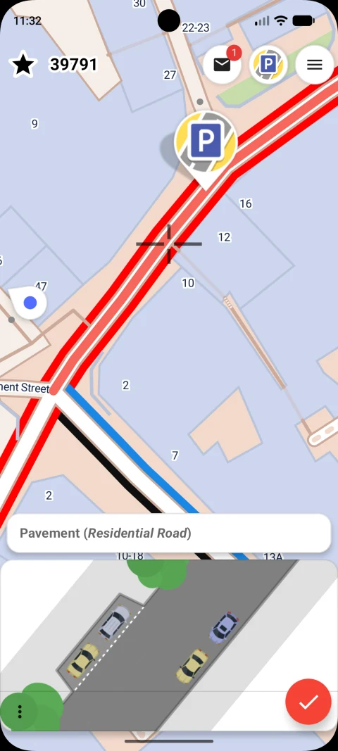 StreetComplete: Android parking-area question and map context